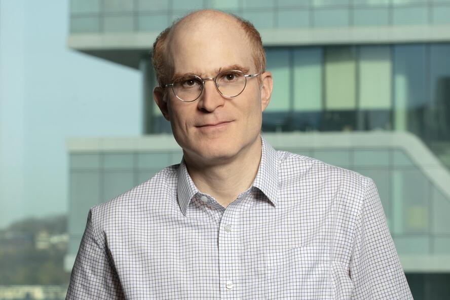 Olivier Toubia faculty page